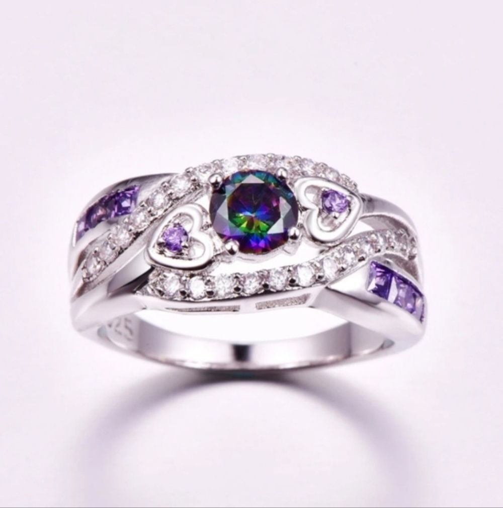 NWOT Elegant Filigree Ring